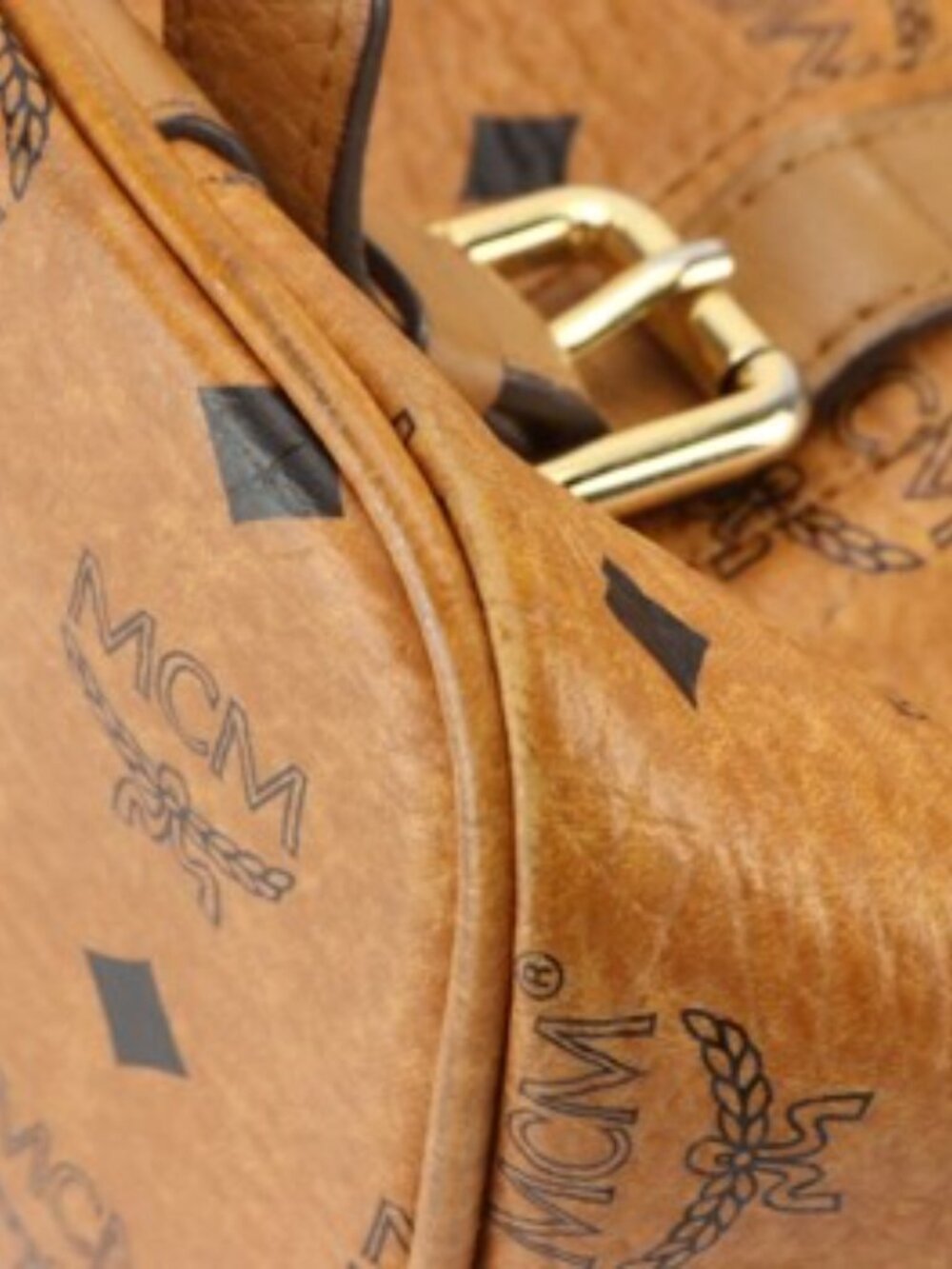 MCM -Pleated-zip-tote-bag-in-Cognac-Visetos-Canvas - Picture 7 of 7